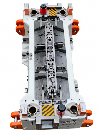 Tandem Die