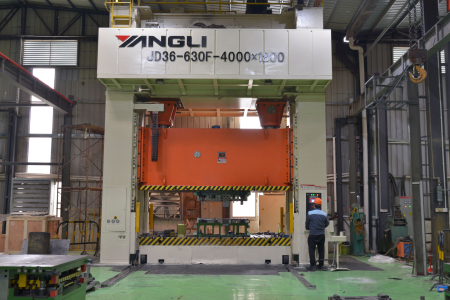 Tryout Press, 630T with coil feeder